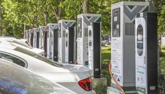 汽車充電樁加盟利潤分析，輕松實現財富夢想