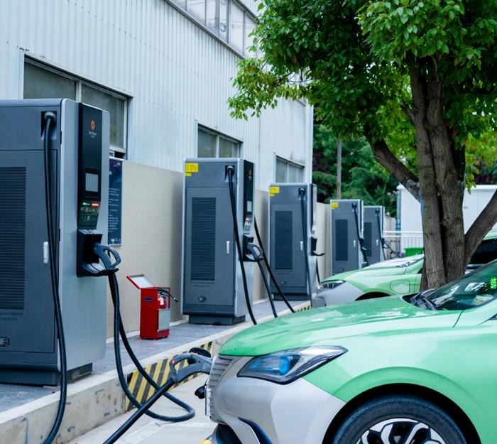 新能源充電樁安裝全攻略：無(wú)需經(jīng)驗(yàn)，輕松加盟！